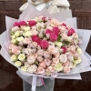 Микс из 55 кустовых роз